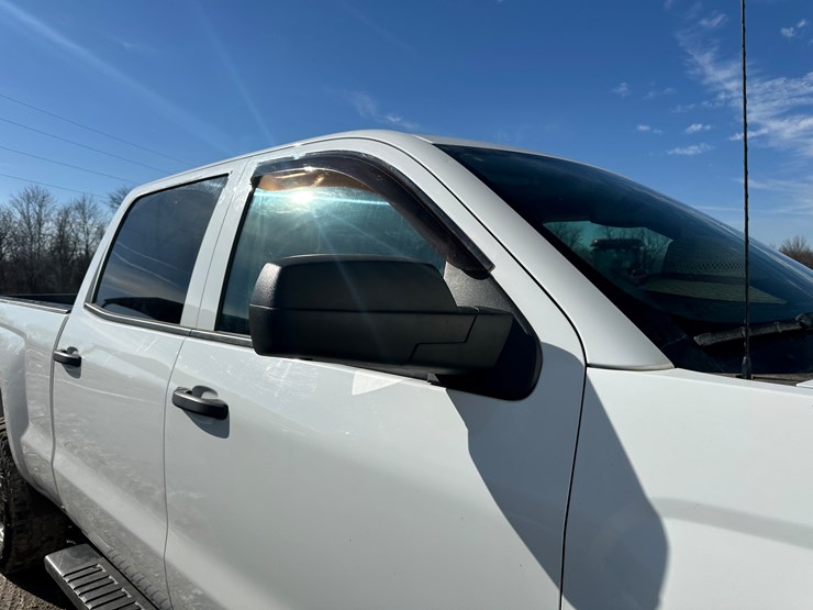 2019-chevrolet-2500-image-39