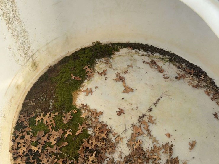 1300-gallon-poly-tank,-no-lid-image-5