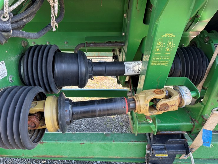 john-deere-630d-image-37