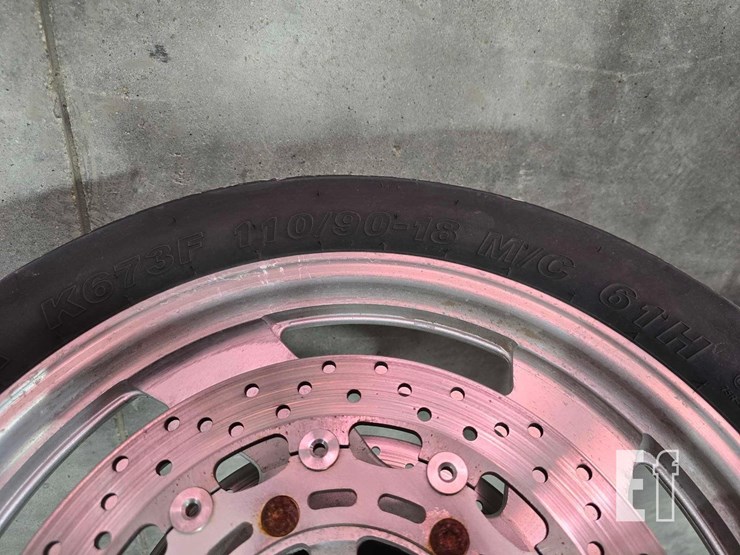 2001-yamaha-xt225-image-19