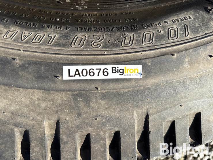 super-highway-10.00-20-truck-tire-&-rims-image-13