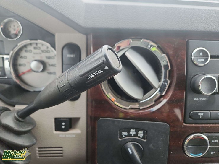 2010-ford-f250-image-21