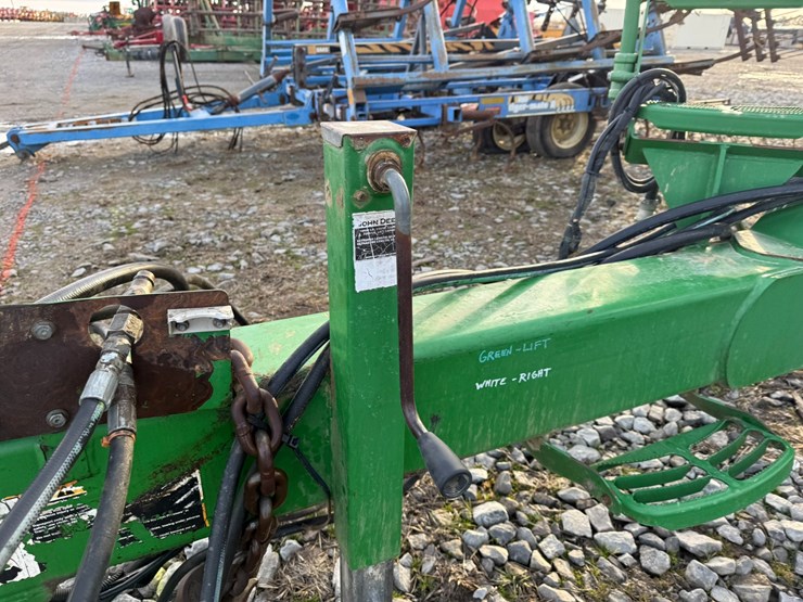 john-deere-1890-image-80