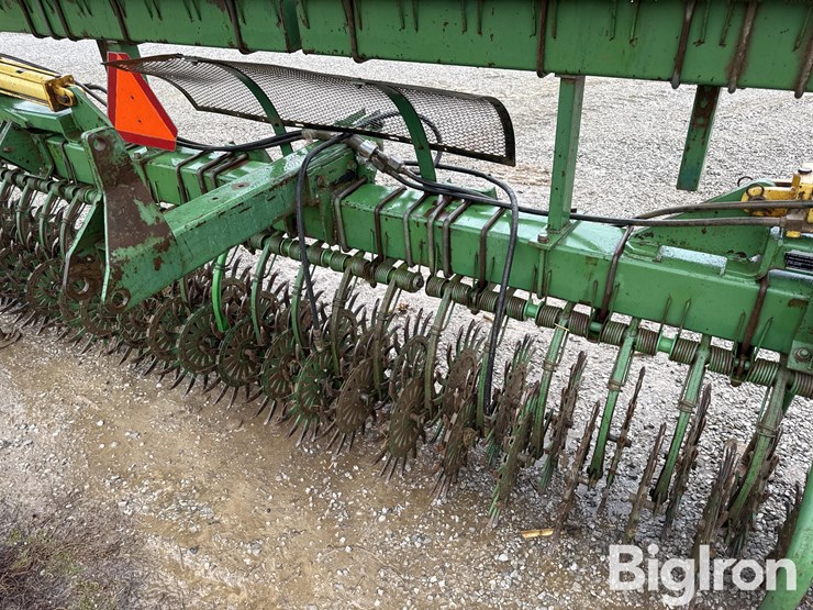 john-deere-400-image-17