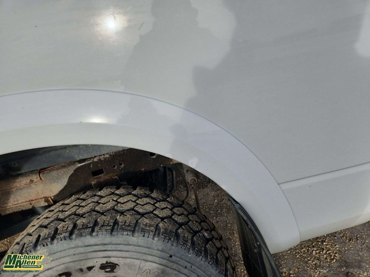 2017-dodge-2500-image-42