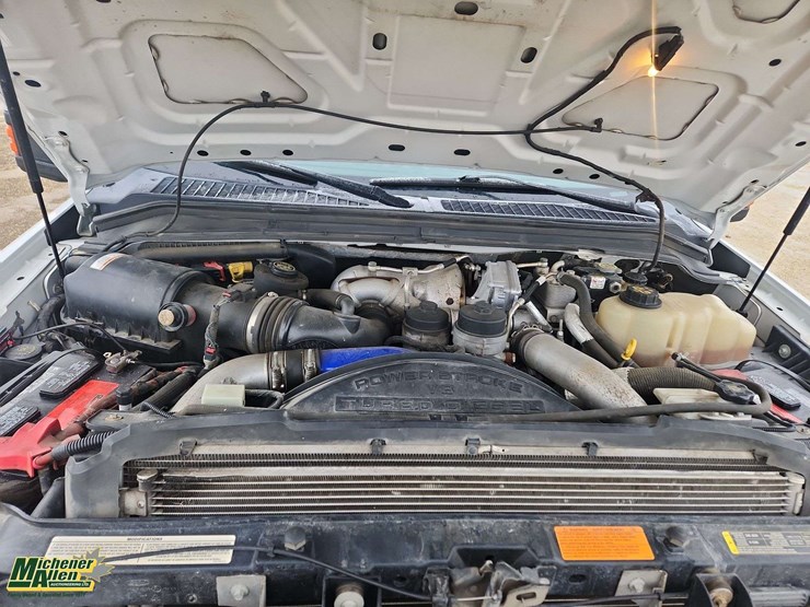 2010-ford-f250-image-28