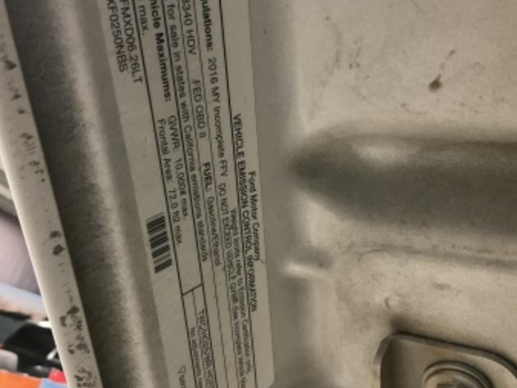 2016-ford-f250-image-13