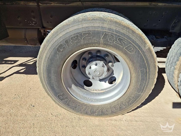 2000-sterling-l7501-image-54