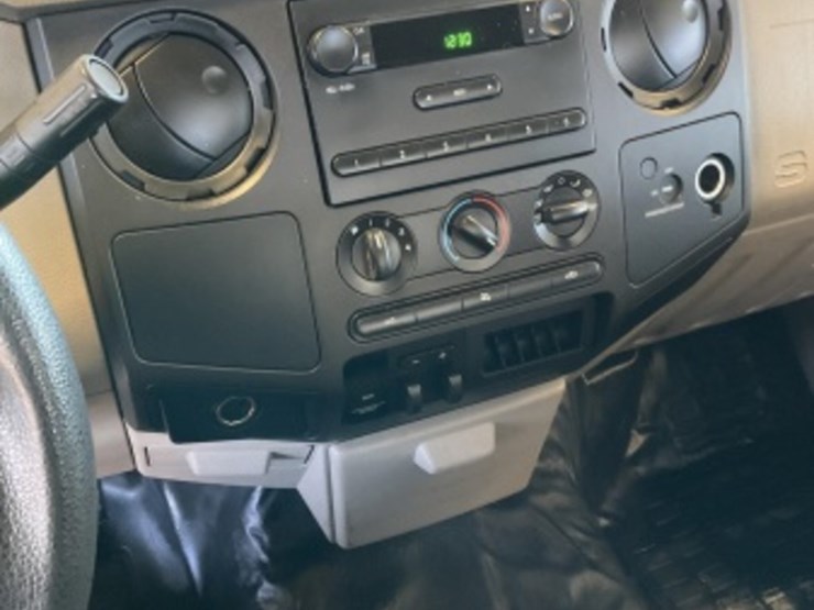 2008-ford-f250-image-19