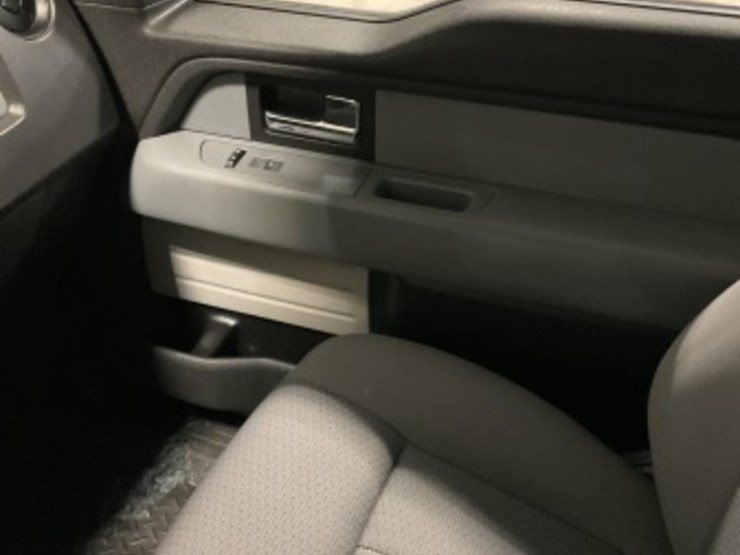 2012-ford-f150-image-19