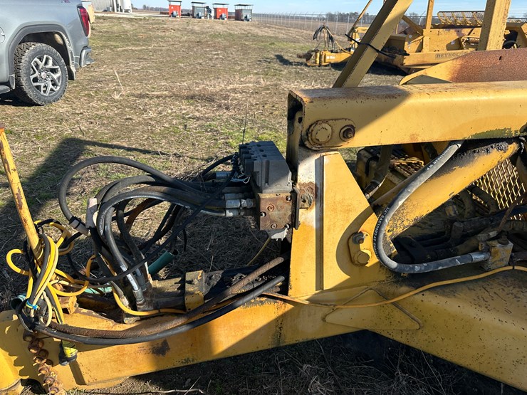 1999-reynolds-10c-image-36