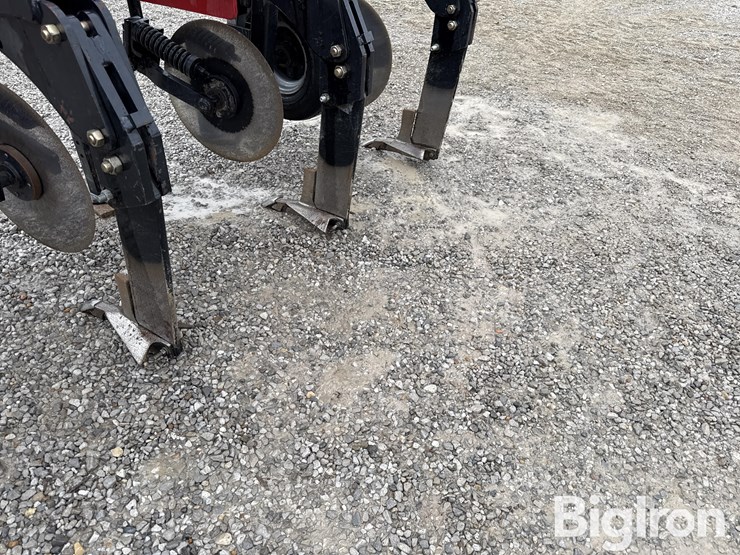 case-ih-2500-image-19