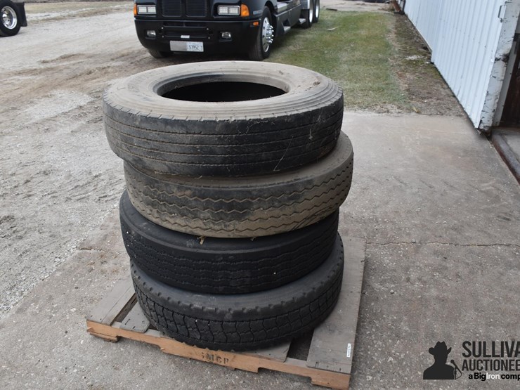 11r22.5-truck-tires-image-2