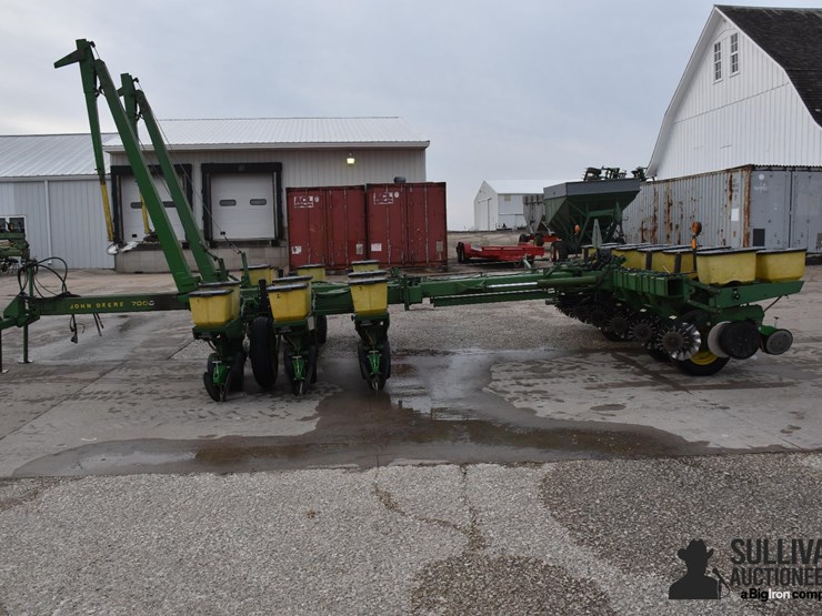 john-deere-7000-image-8