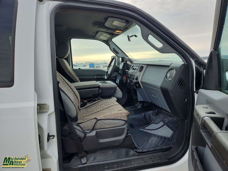 2015-ford-f350-image-18