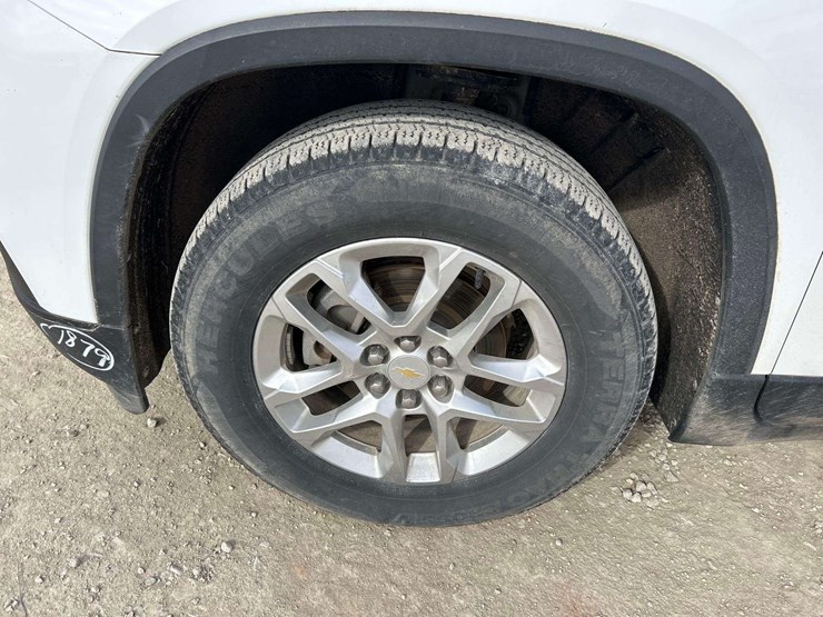 2018-chevrolet-traverse-image-23