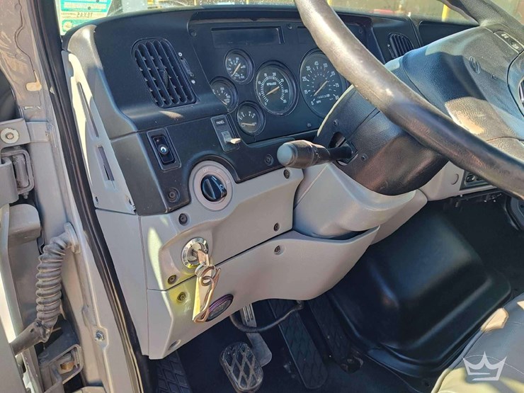 2000-sterling-l7501-image-29