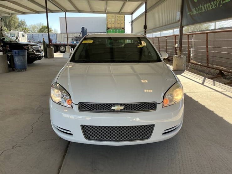 2012-chevrolet-impala-sdn-image-3