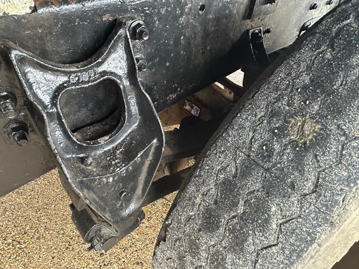 #2558-•-1990-international-dump-truck-image-11