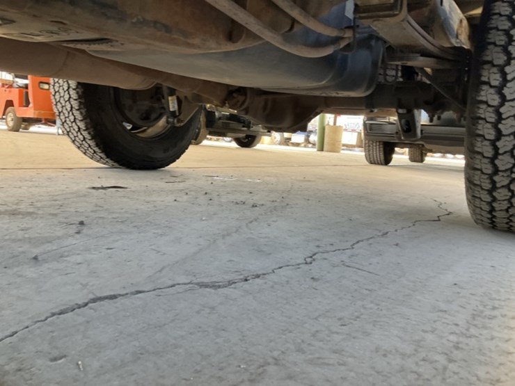 2009-chevrolet-silverado-1500-image-25