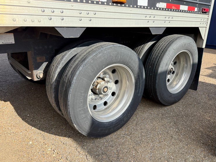 2005-timpte-hopper-bottom-image-17