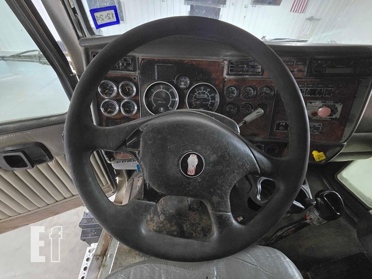 2006-kenworth-t800-image-10