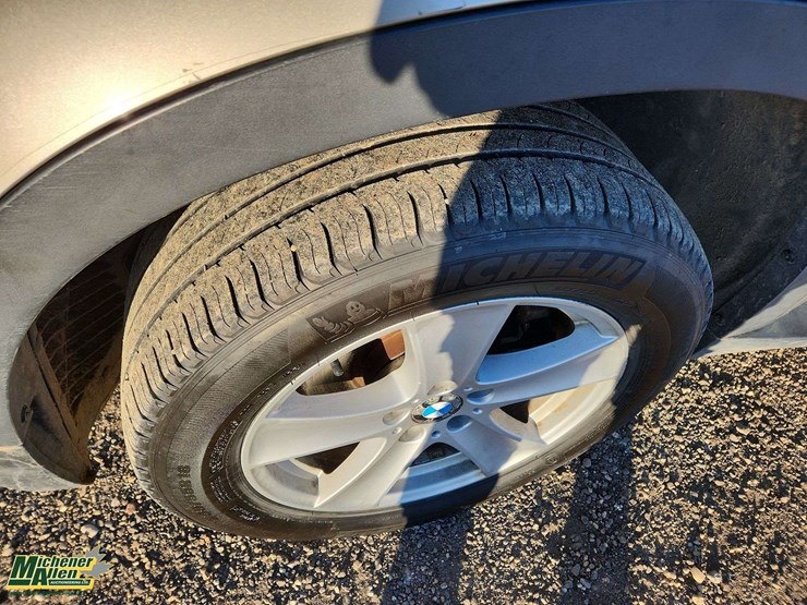 2009-bmw-x5-image-10