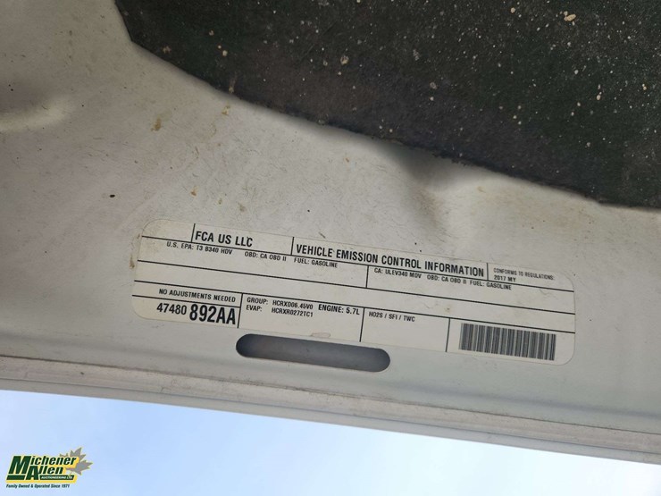 2017-dodge-2500-image-51