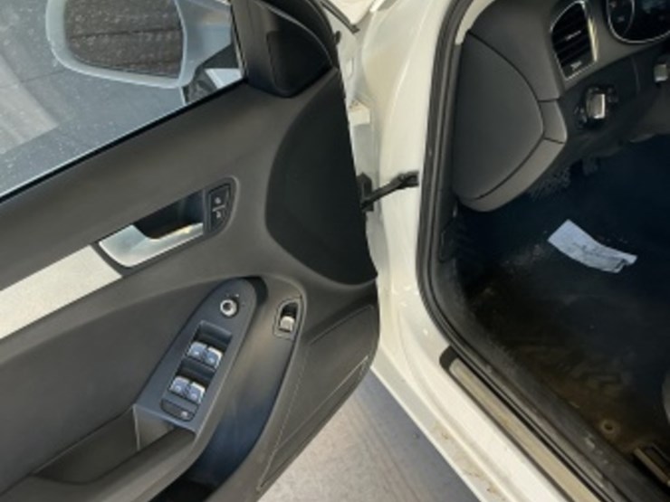 2013-audi-a4-sdn-image-22