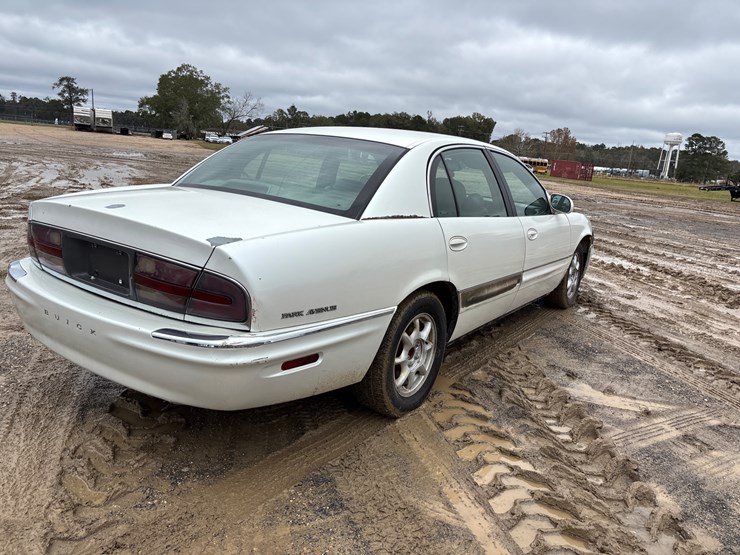 #31148-•-2000-gm-park-avenue-image-3