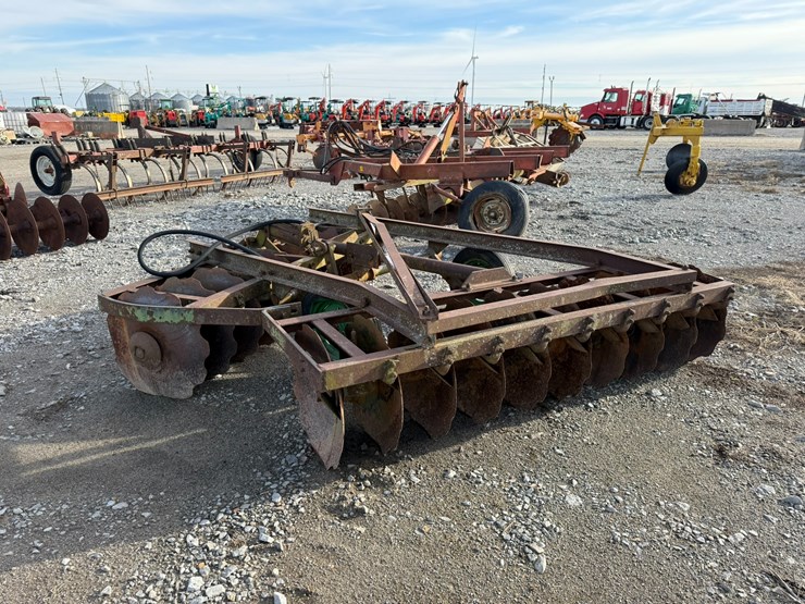 john-deere-7-image-4