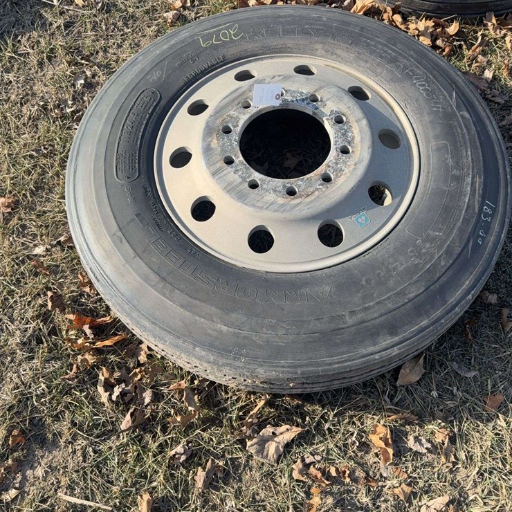 11R24.5 Steer Tire