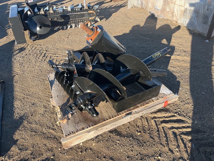 mower-king-post-hole-digger-image-1