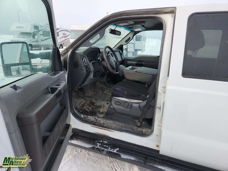 2016-ford-f350-image-10