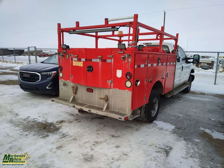 2015-ford-f350-image-5