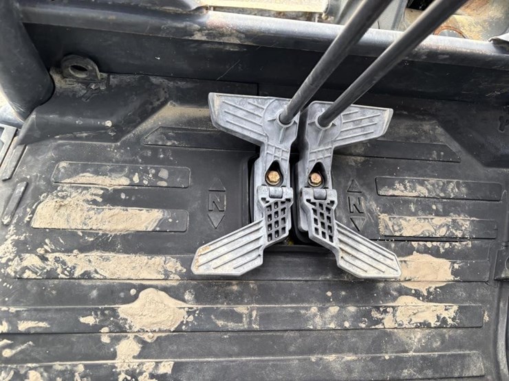 2021-bobcat-e35-image-35