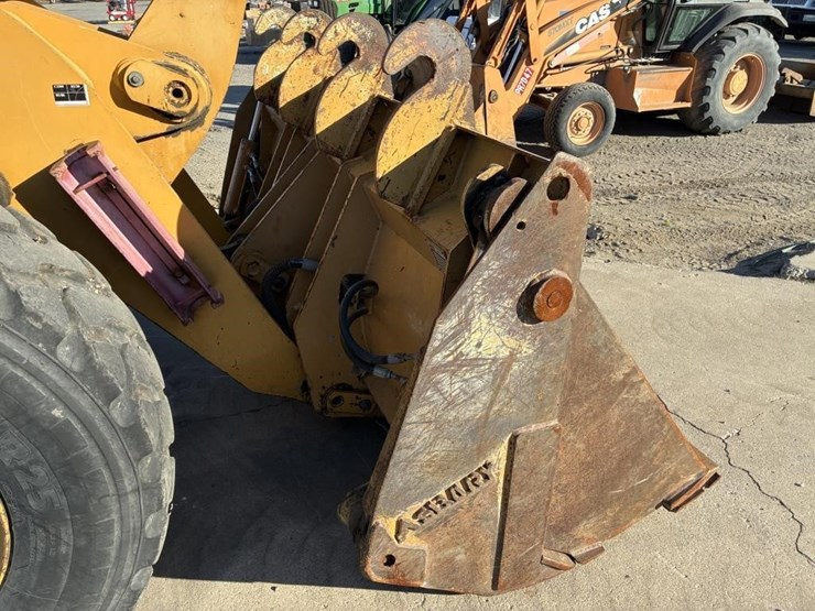 caterpillar-924g-image-9