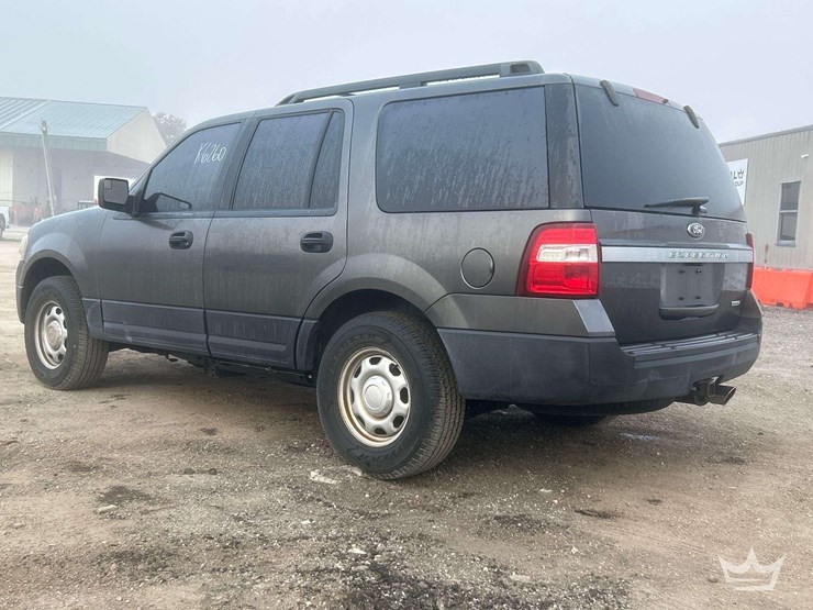 2016-ford-expedition-image-4