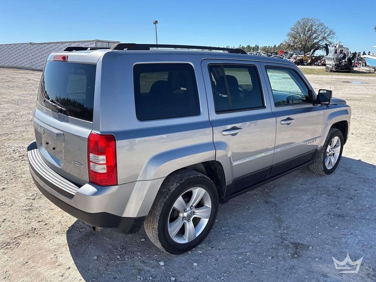 2016-jeep-patriot-image-3