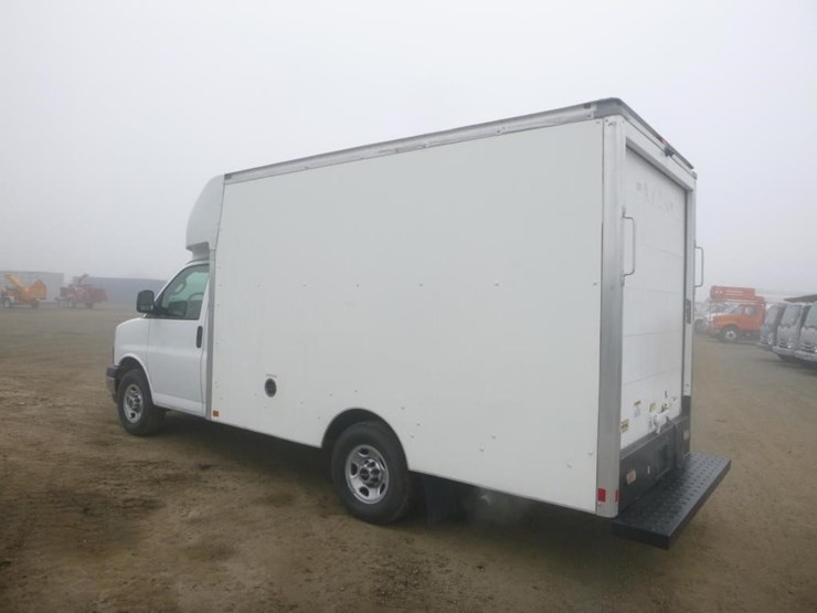 2021-gmc-3500-image-4