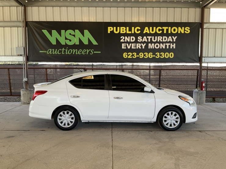 2015-nissan-versa-sdn-image-1