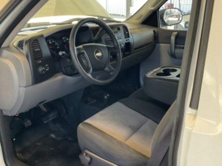 2009-chevrolet-silverado-1500-image-22