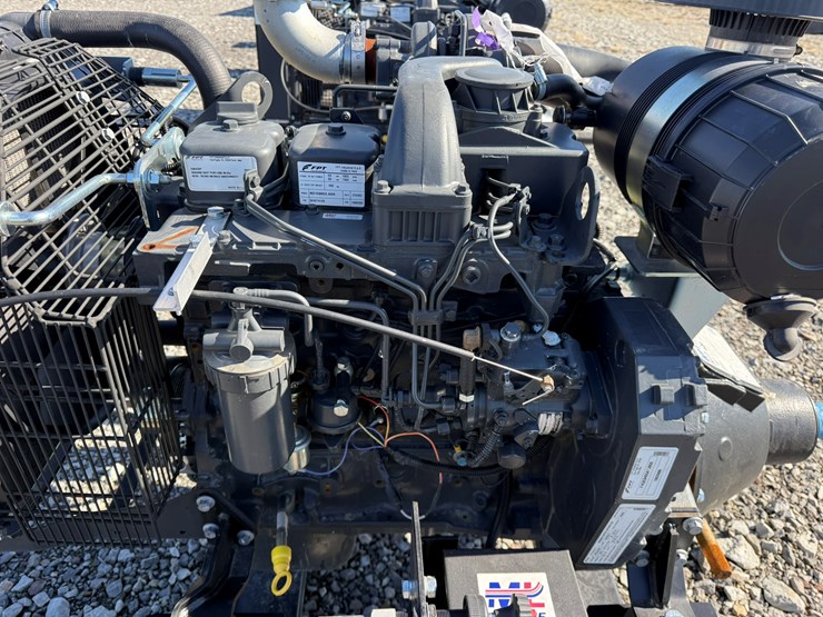 #19-•-unused-fpt-4-cyl-power-unit-1950999-inv#-36097-image-11