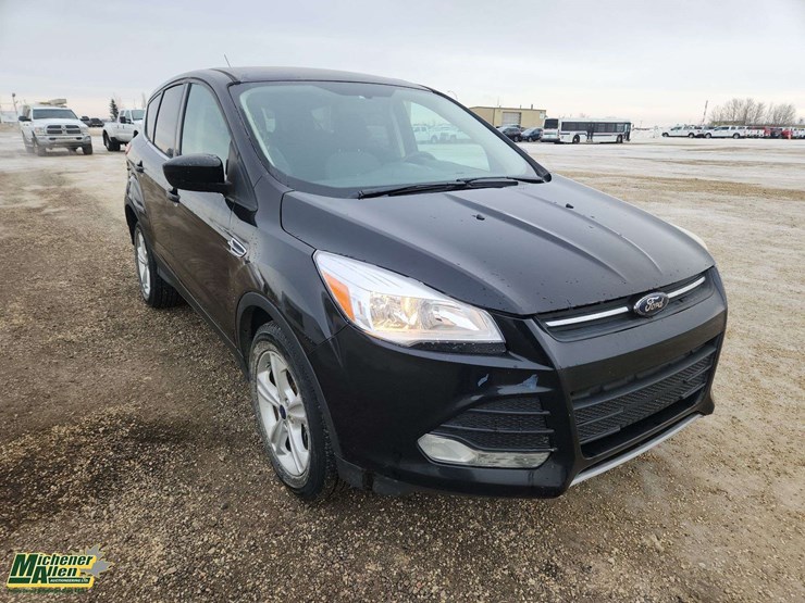 2013-ford-escape-image-2