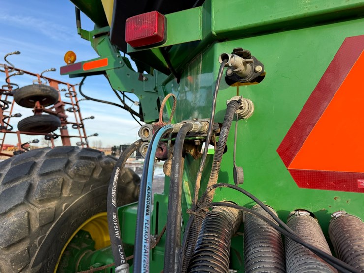 john-deere-1890-image-51