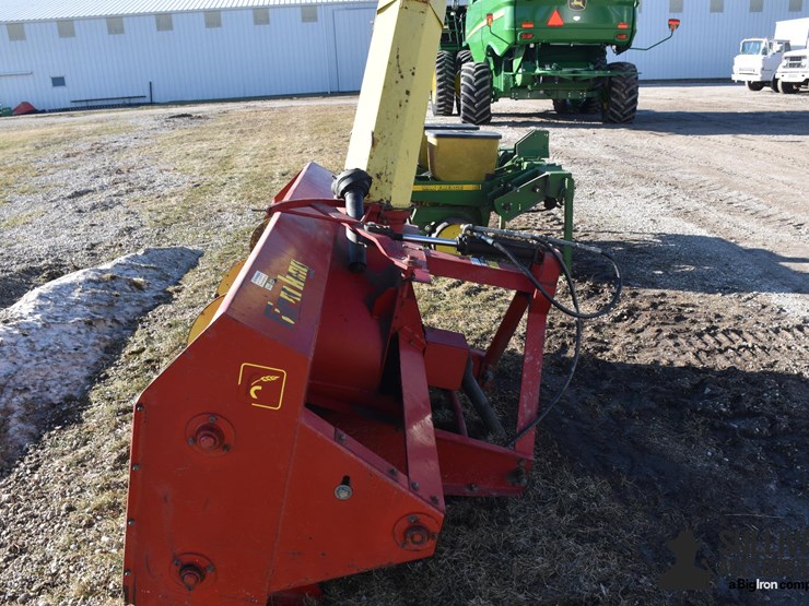 farm-king-960sb-snow-blower-image-8