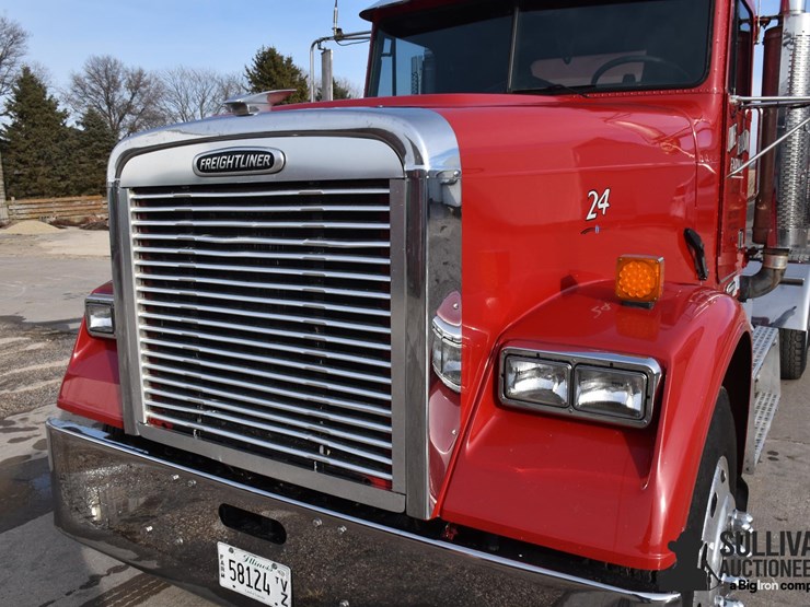 2003-freightliner-fld120-image-15