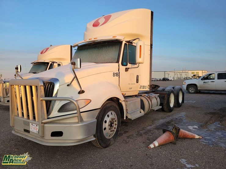 2015-international-prostar-image-1