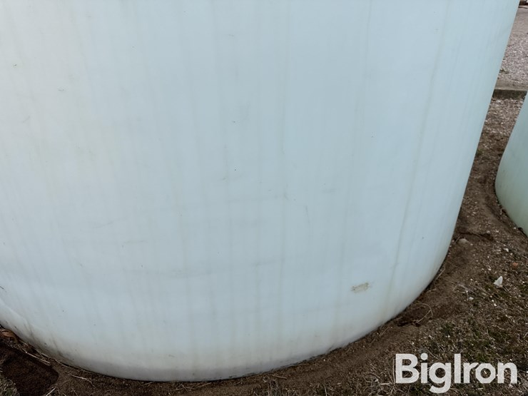 norwesco-2,500-gal-storage-tank-image-10