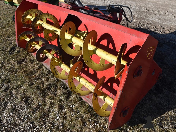 farm-king-960sb-snow-blower-image-13